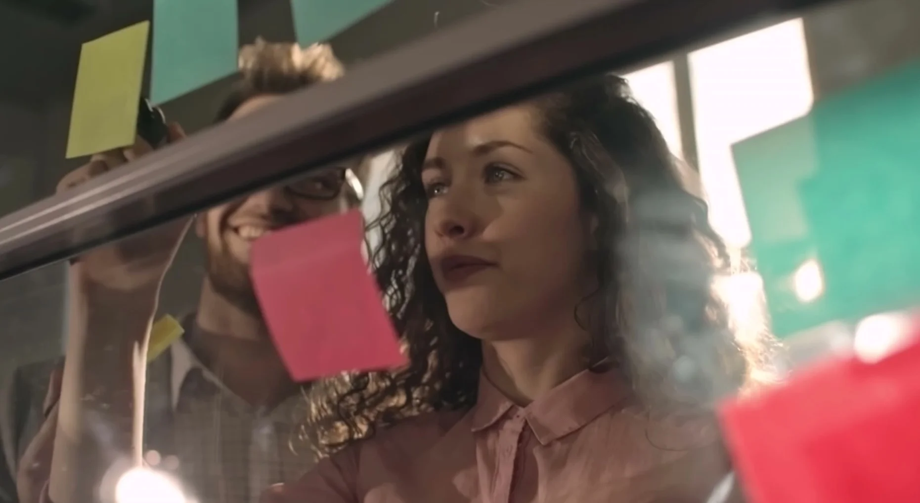 Strategy Centered Lab hero video showcasing Design Thinking and innovation processes